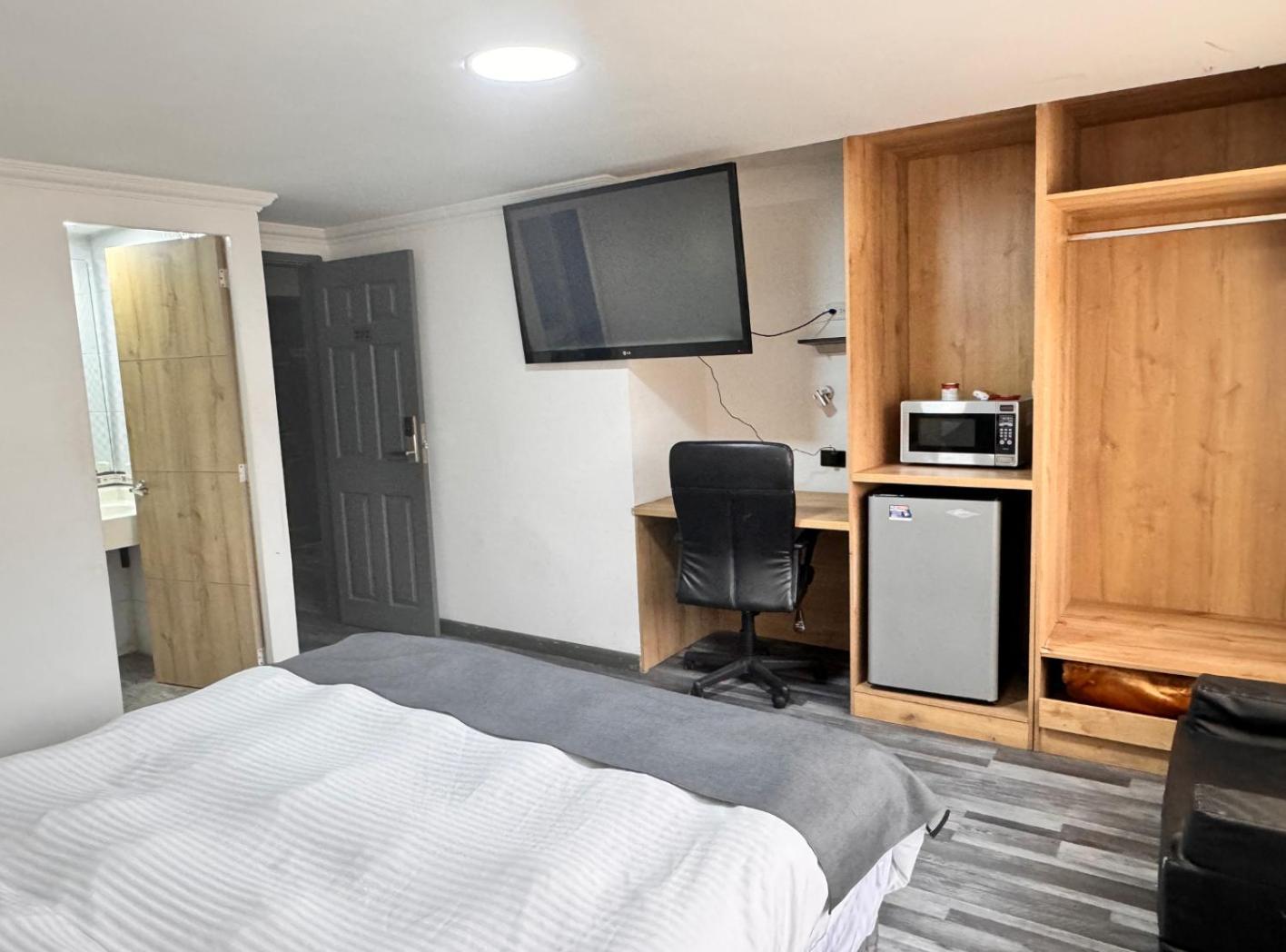 Hotel Fenix Real Богота Екстер'єр фото